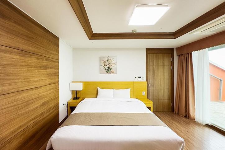 Mohang Haenaru Family Hotel Buan Værelse billede