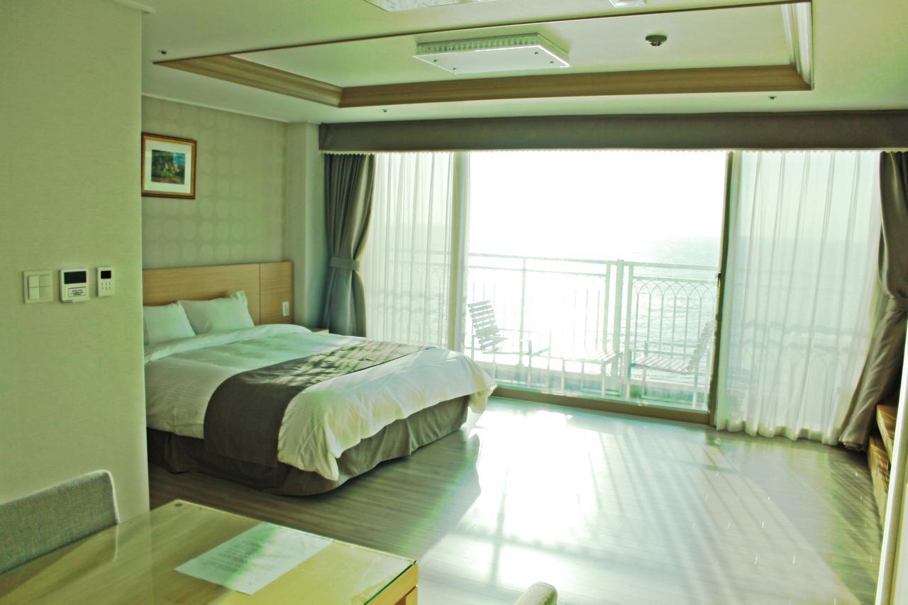 Mohang Haenaru Family Hotel Buan Eksteriør billede